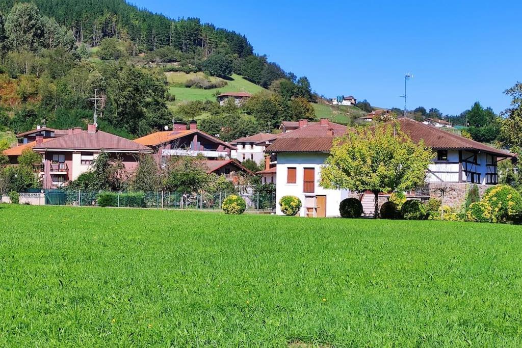 Alojamiento Rural, Jardin, A 25 Minutos De Bilbao, Parking Gratuito Arantzazu Esterno foto
